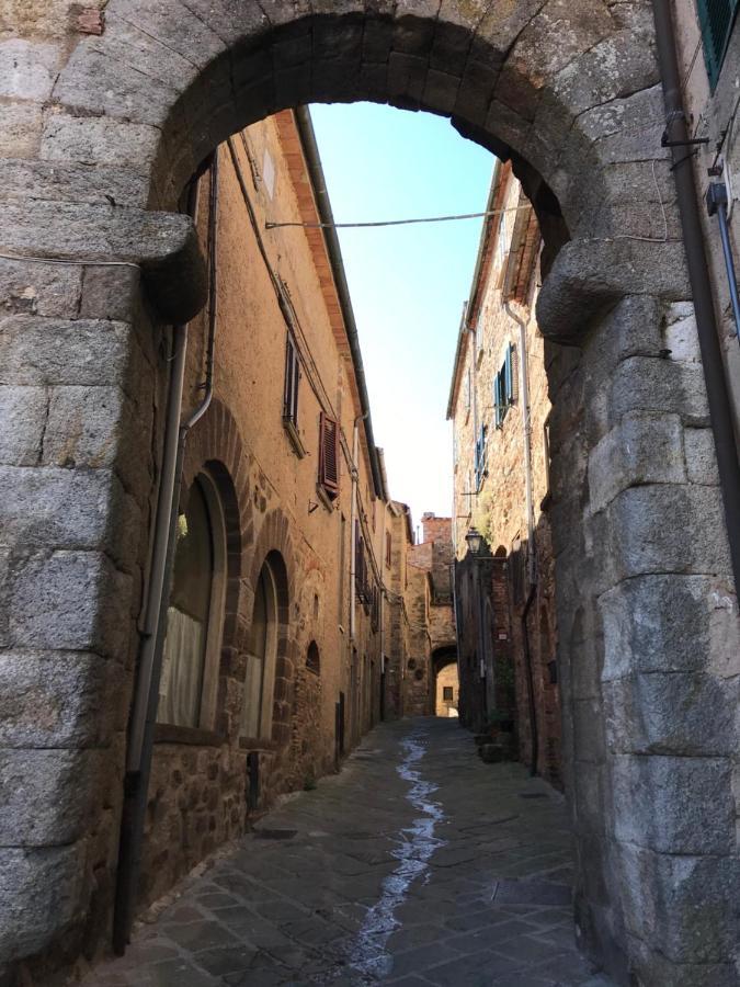 Authentic Tuscan - Entire House - Exclusive Use Villa Sassofortino Esterno foto
