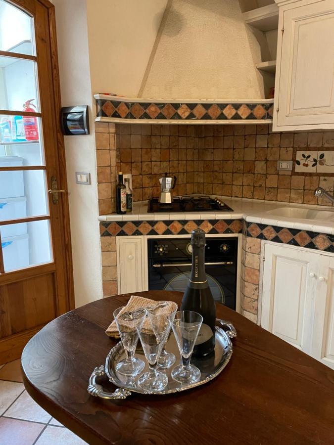 Authentic Tuscan - Entire House - Exclusive Use Villa Sassofortino Esterno foto