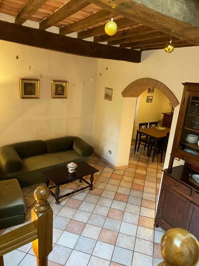 Authentic Tuscan - Entire House - Exclusive Use Villa Sassofortino Esterno foto
